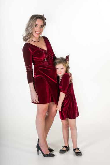 Moeder dochter matching kleding twinning jurken - feestjurken - Mother daughter matching dresses | Just Like Mommy'z | Christmas Holiday Collection - Kerst Collectie 